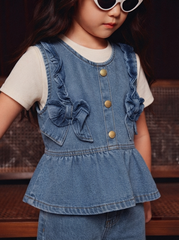 Pinafore
